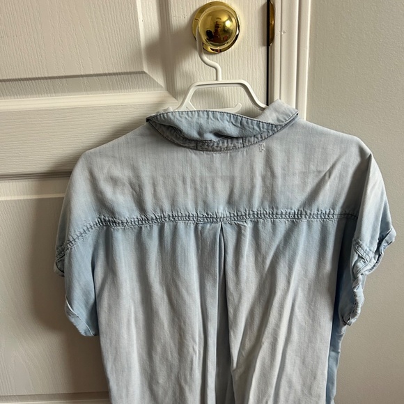 Cloth and Stone plus size blouse - Picture 2 of 2